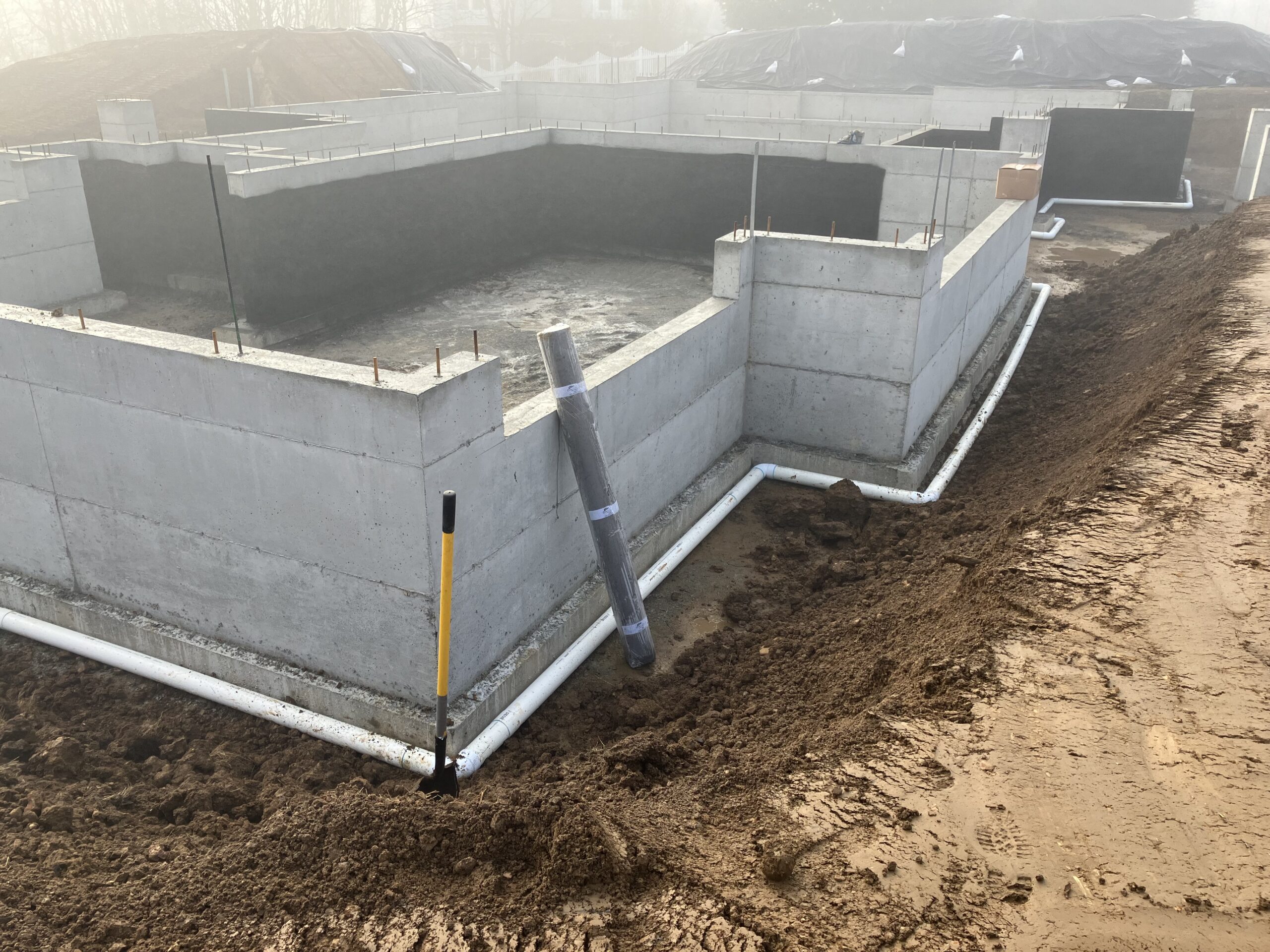 Concrete foundations image